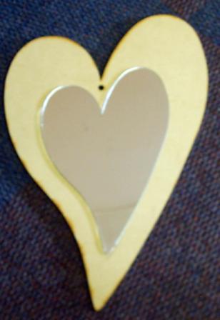 Heart 6 mm & Mirror Finish Heart (431 x 279 mm ) (MR09)